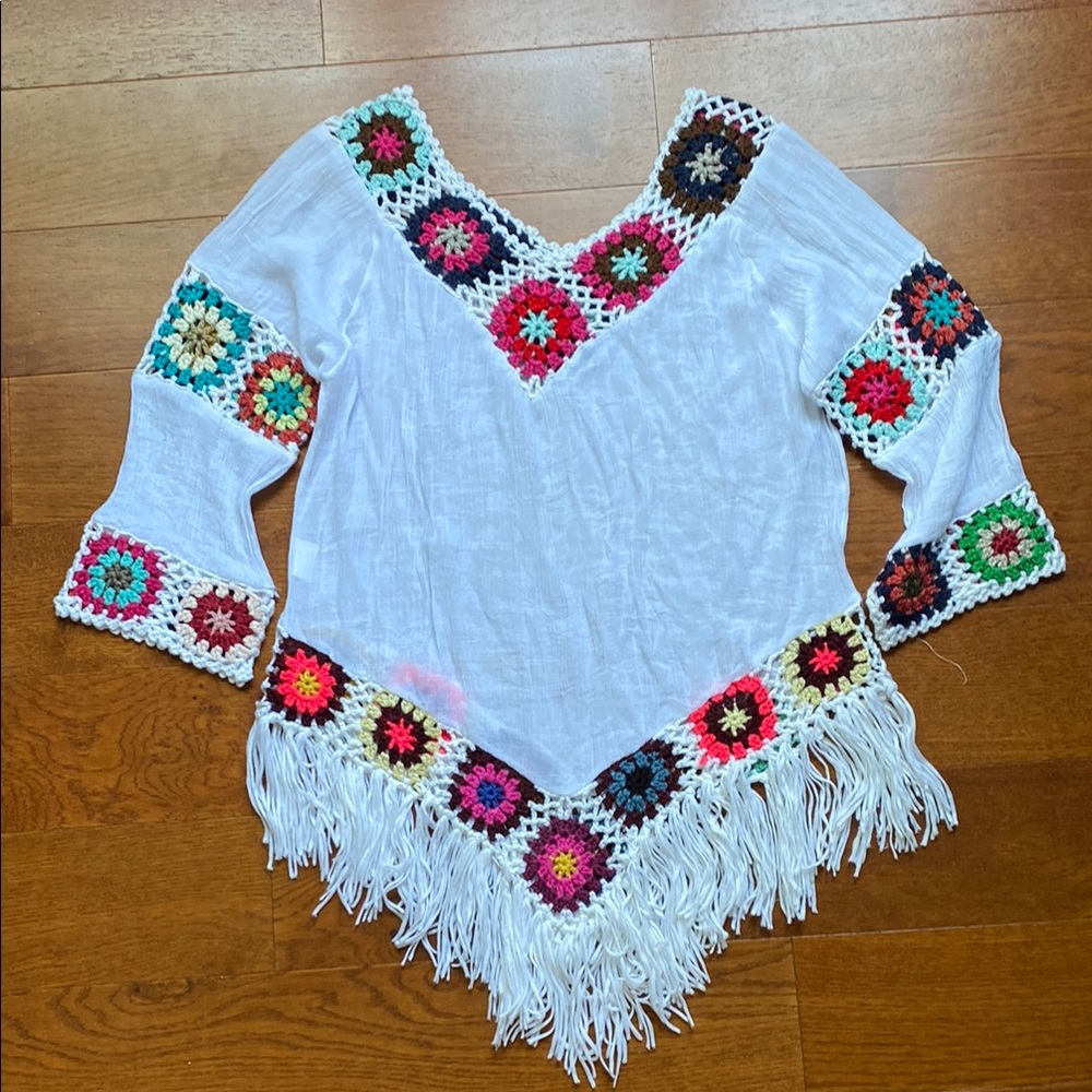 Crochet detail tunic